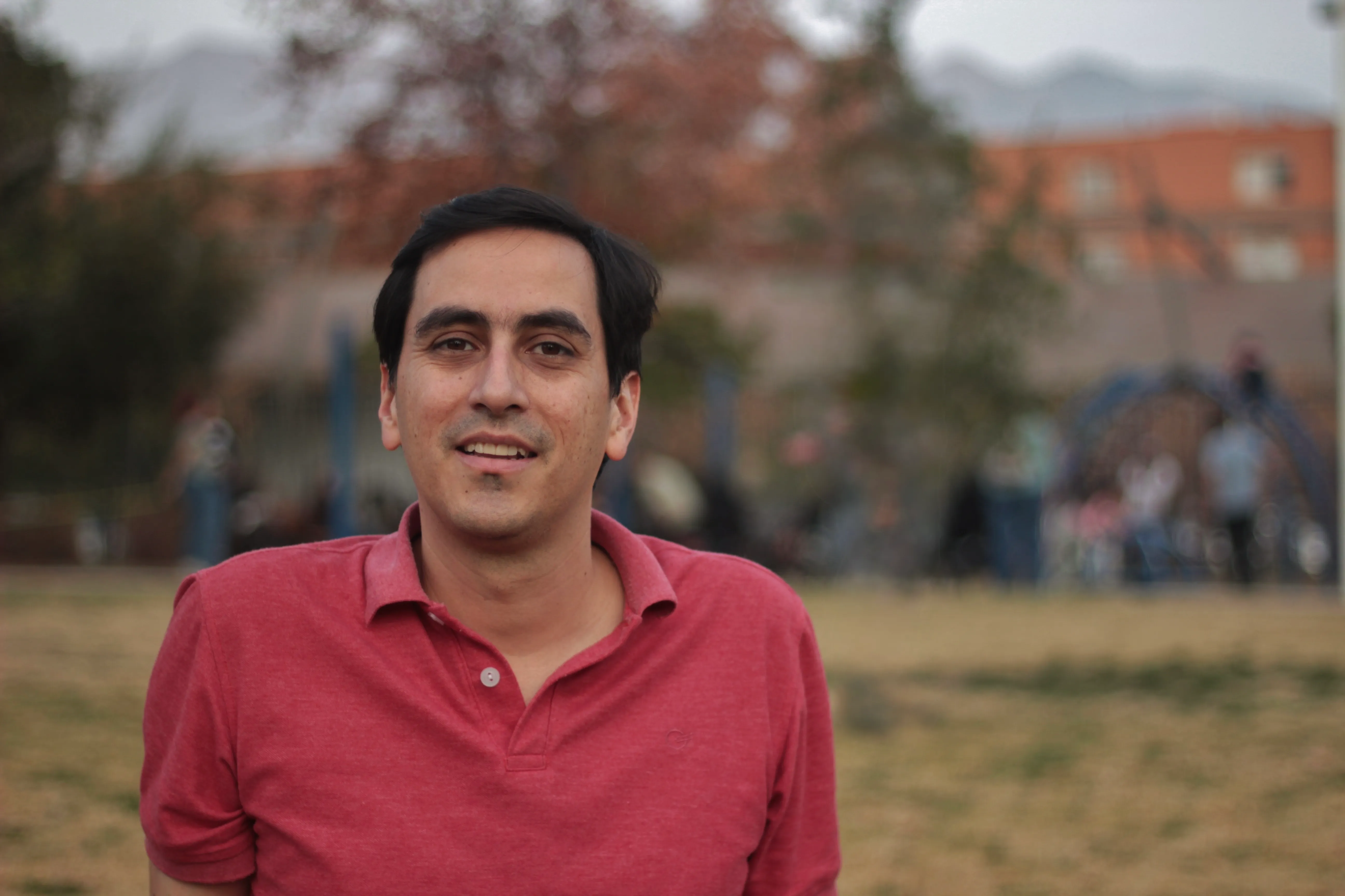 Santiago Pérez — Psicólogo Clínico Humanista